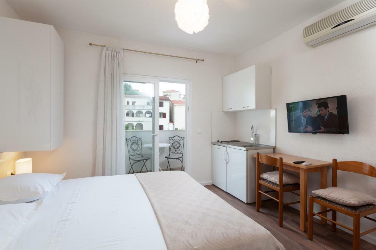 Apartmani Tina Podgora Extérieur photo